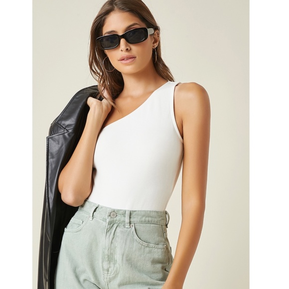 One Shoulder White Bodysuit - Picture 4 of 9